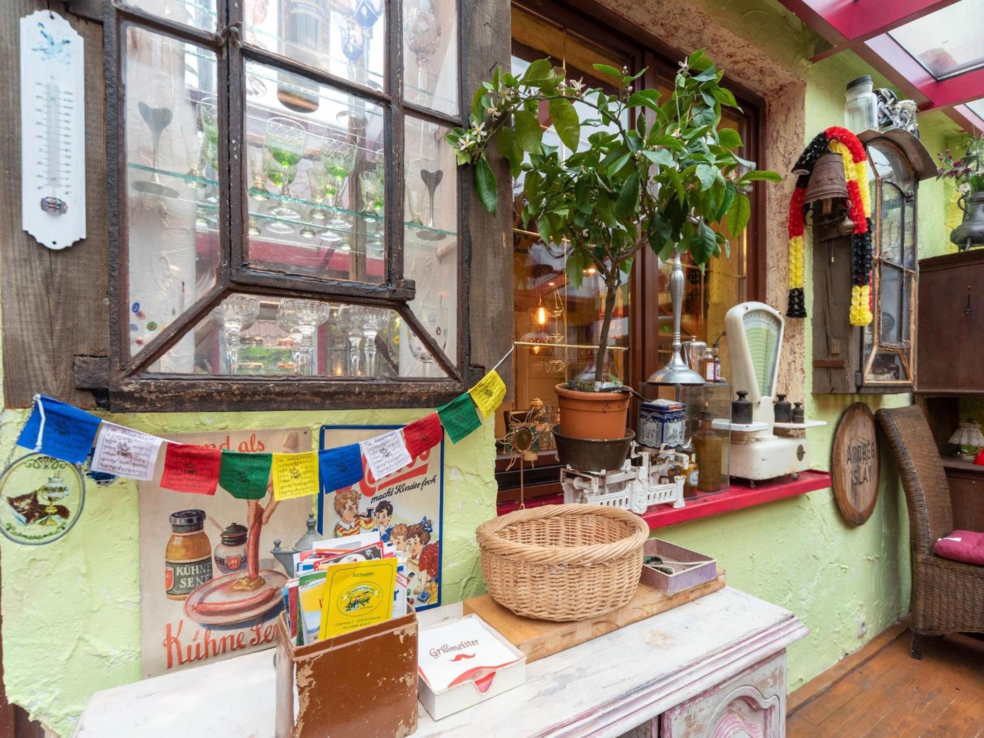 Comfortable Apartment In Wismar Mecklenburg With Fireplace エクステリア 写真