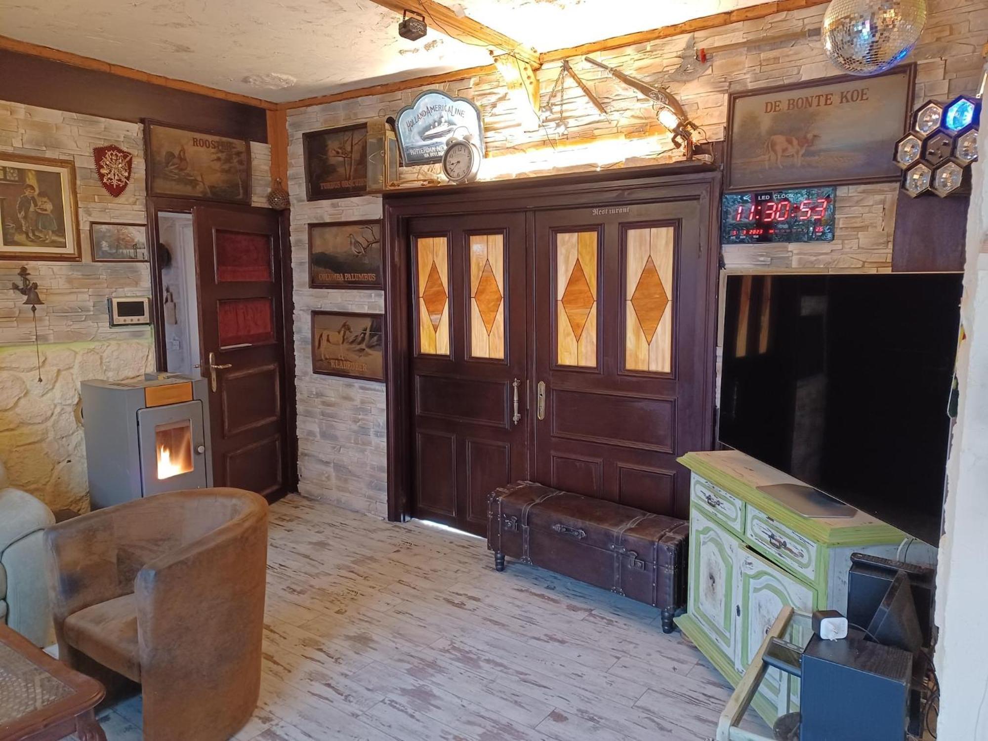 Comfortable Apartment In Wismar Mecklenburg With Fireplace エクステリア 写真