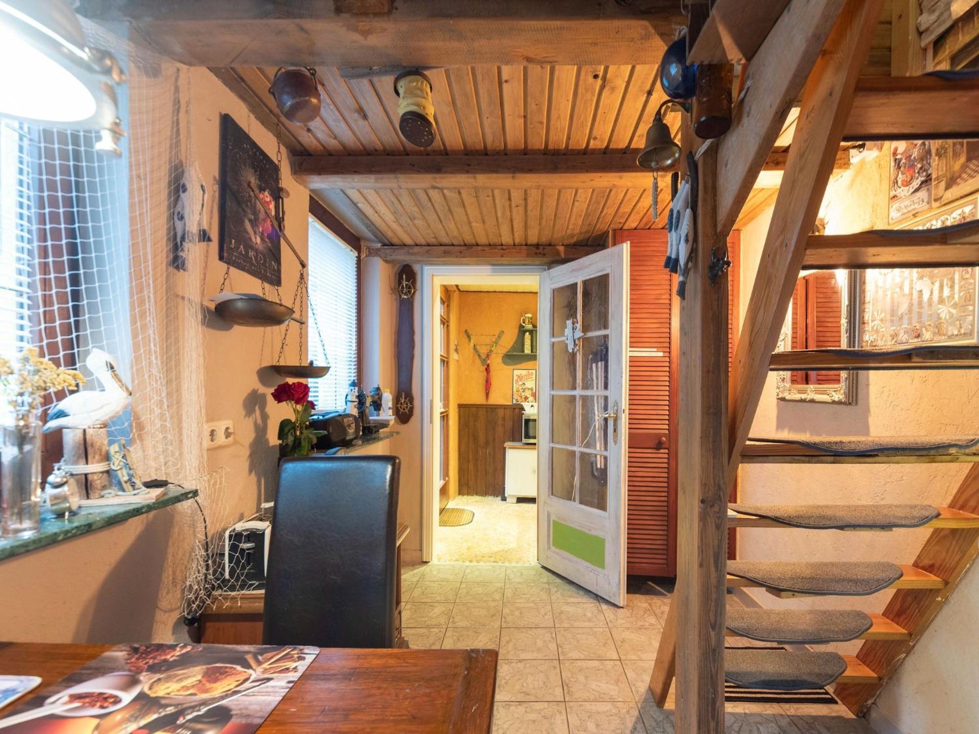 Comfortable Apartment In Wismar Mecklenburg With Fireplace エクステリア 写真
