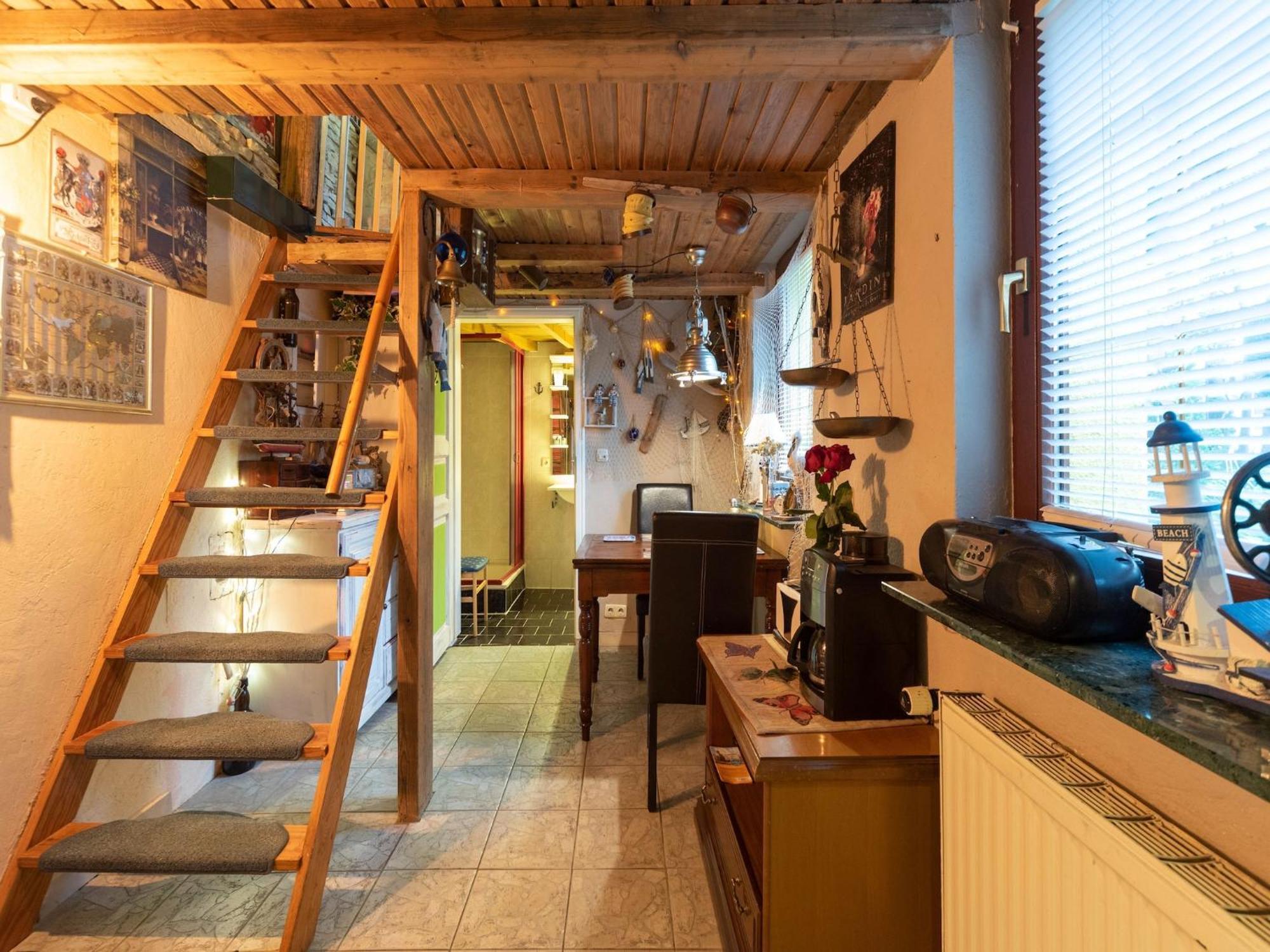 Comfortable Apartment In Wismar Mecklenburg With Fireplace エクステリア 写真