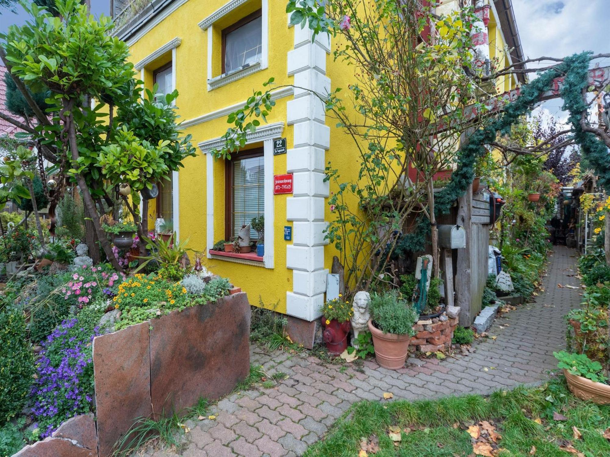 Comfortable Apartment In Wismar Mecklenburg With Fireplace エクステリア 写真