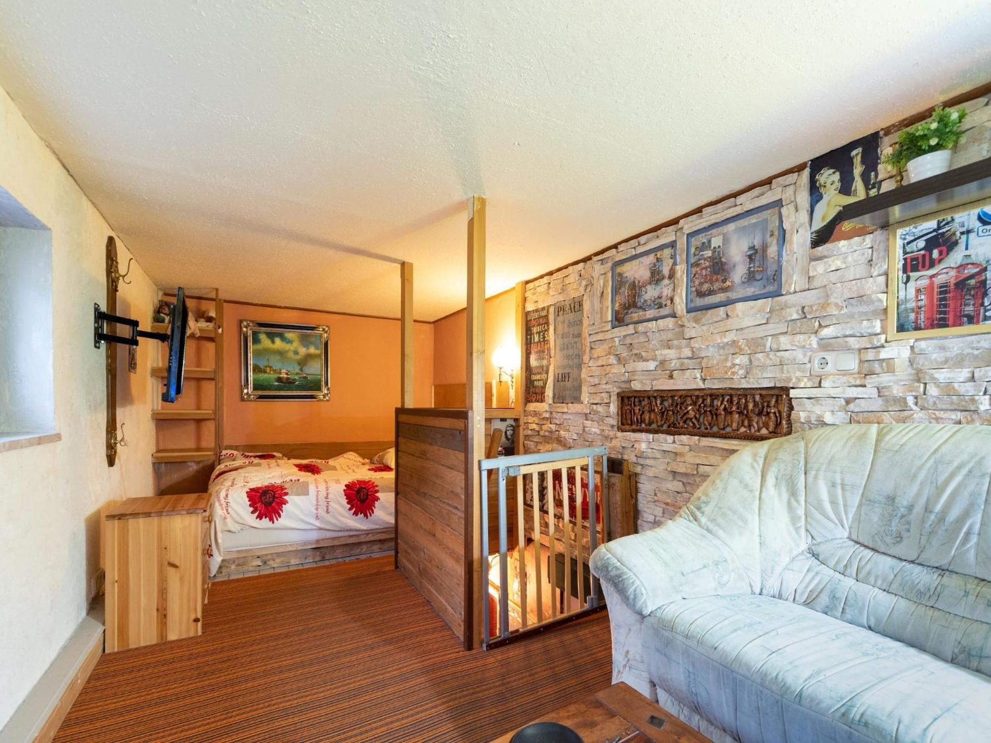 Comfortable Apartment In Wismar Mecklenburg With Fireplace エクステリア 写真