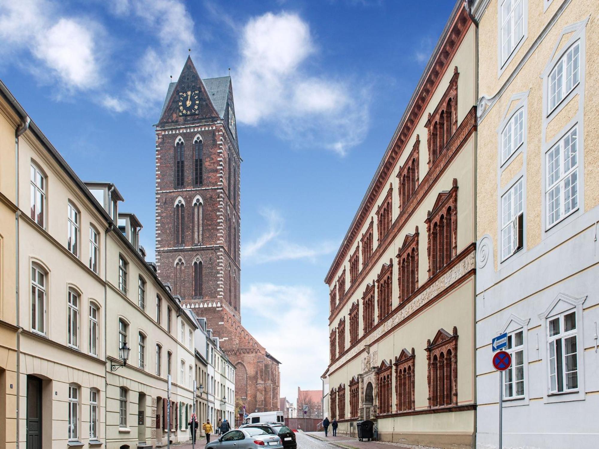 Comfortable Apartment In Wismar Mecklenburg With Fireplace エクステリア 写真